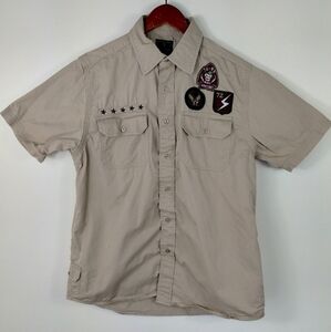 Marc Ecko New York Novelty Patch Short Sleeve Button Down Shirt Size Medium
